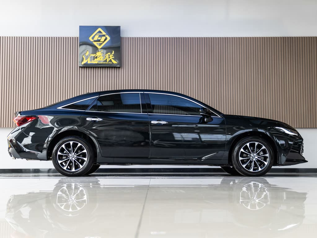 TOYOTA AVALON 2023