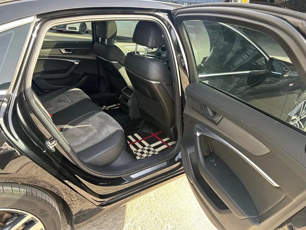 AUDI A6L 2021