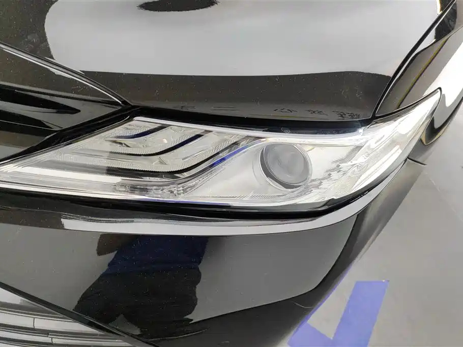TOYOTA CAMRY 2020