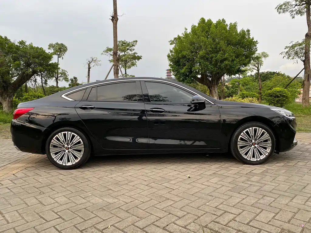 HONGQI H5 2021