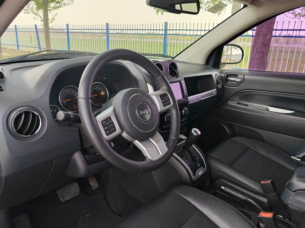 JEEP COMPASS IMPORT 2015