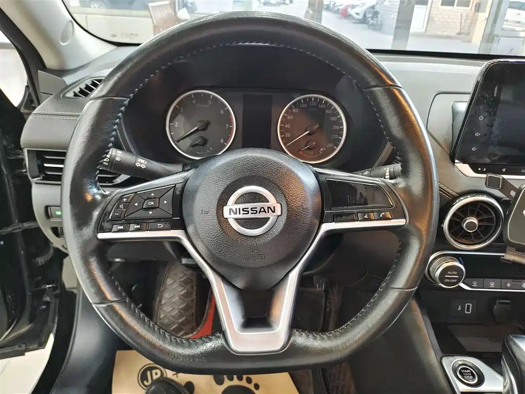 NISSAN SYLPHY 2021