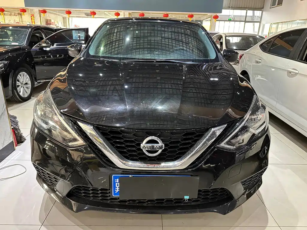 NISSAN SYLPHY 2020