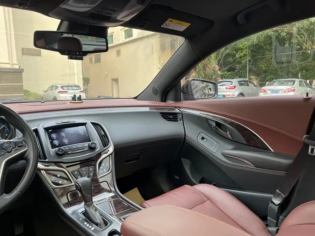 BUICK LACROSSE 2015