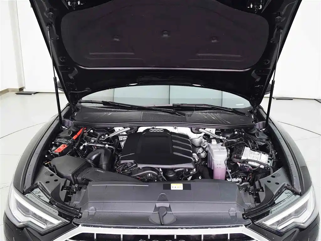 AUDI A6L 2023