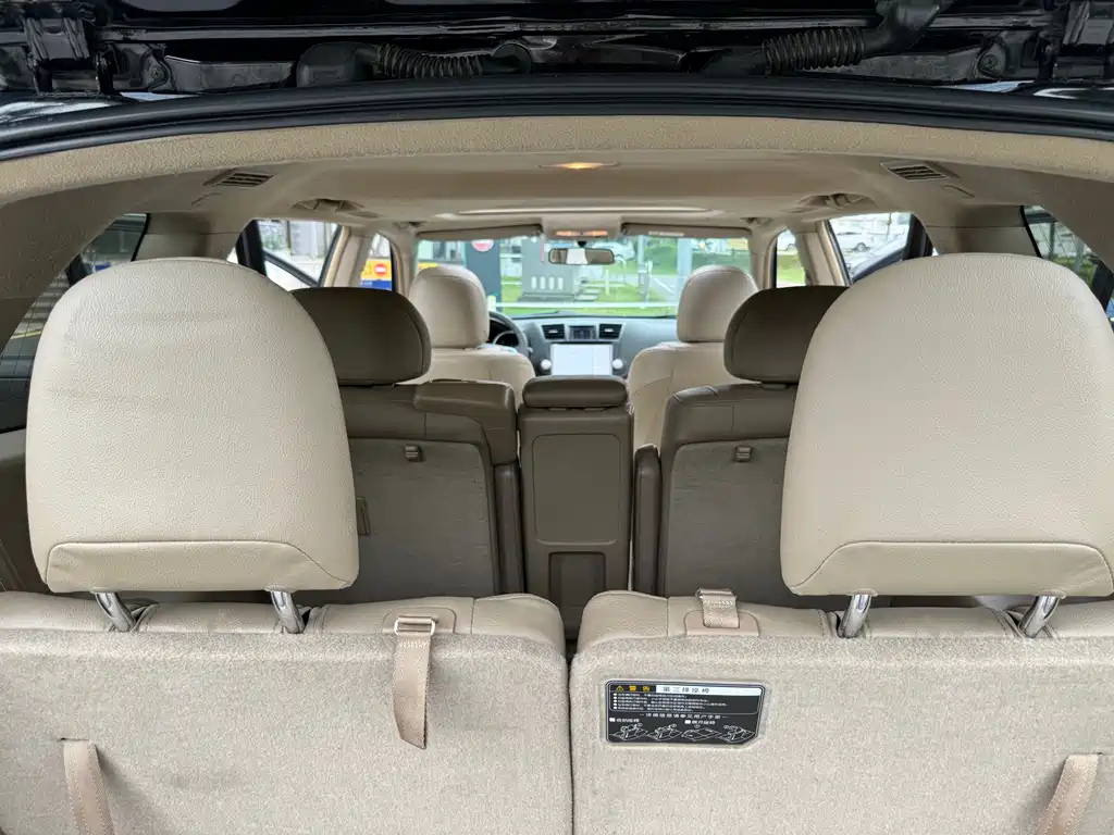 TOYOTA HIGHLANDER 2014