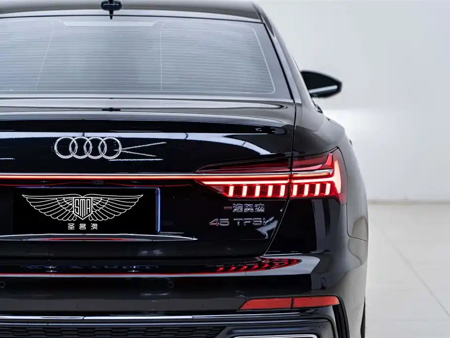 AUDI A6L 2022