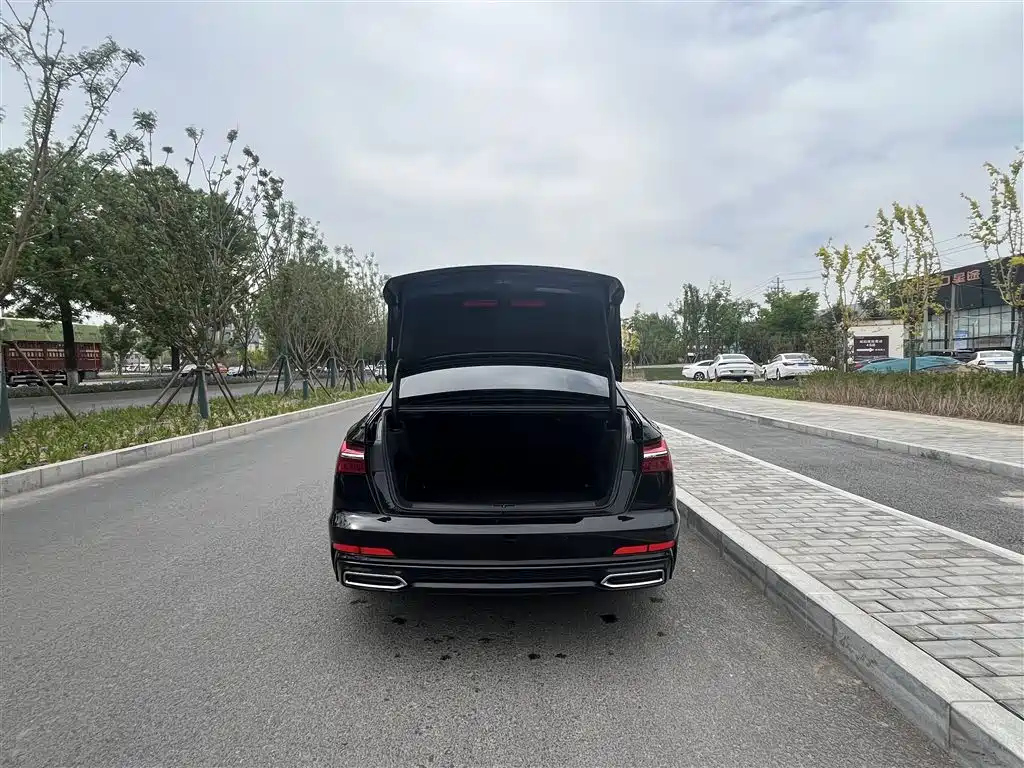 AUDI A6L 2022
