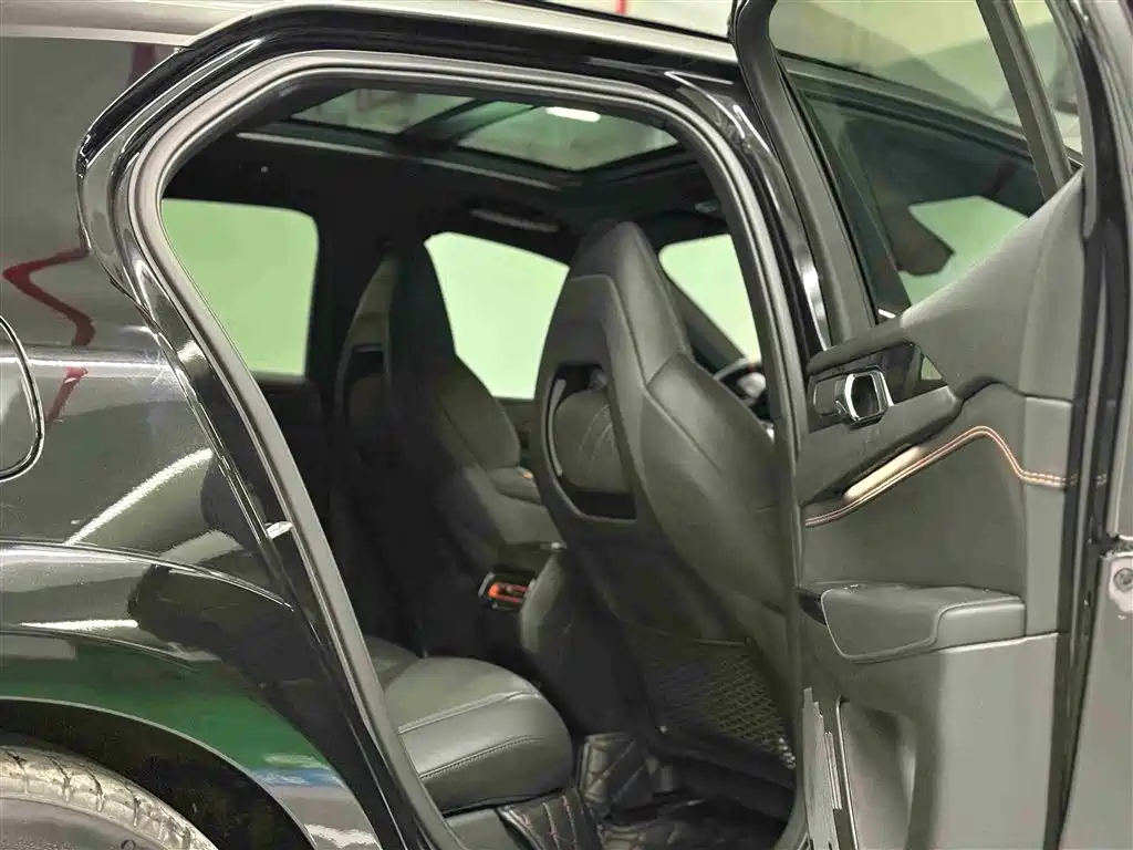 LYNK&CO 02 HATCHBACK 2021