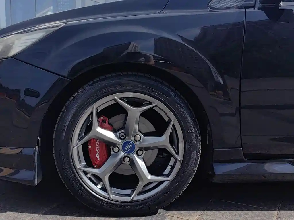 FORD FOCUS 2012