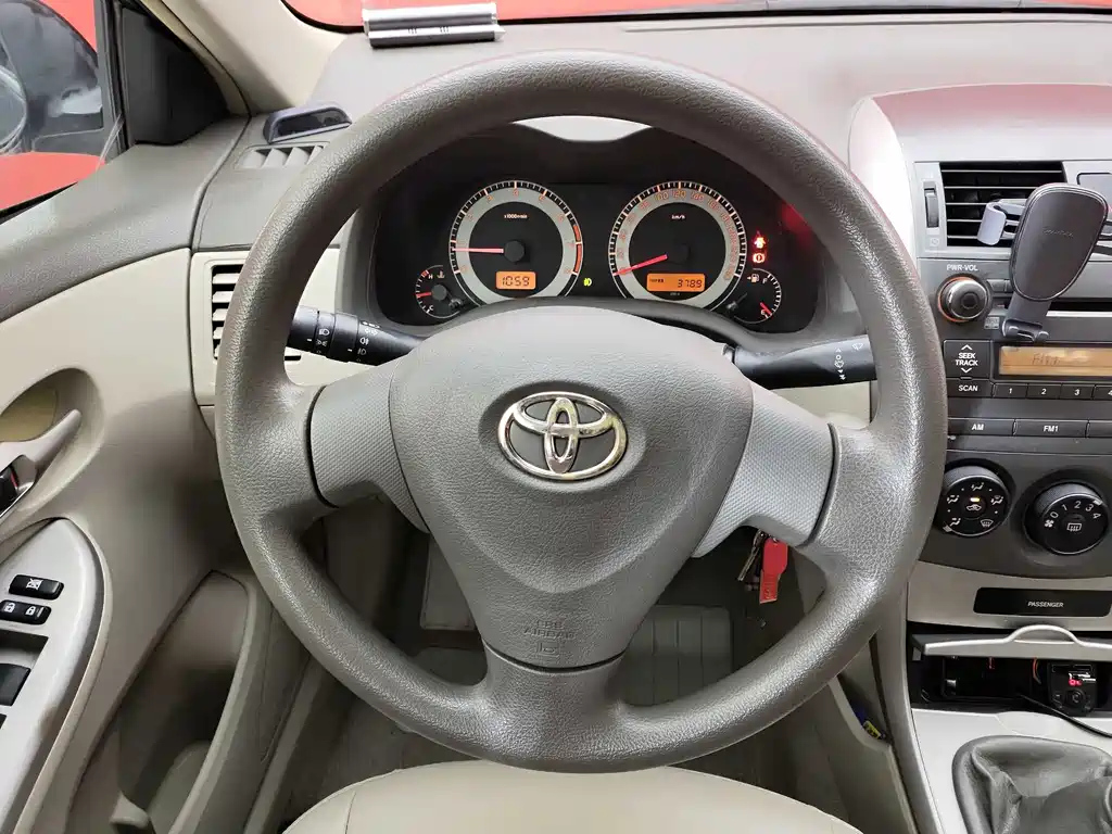 TOYOTA COROLLA 2008