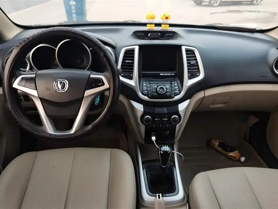 CHANGAN EADO 2014