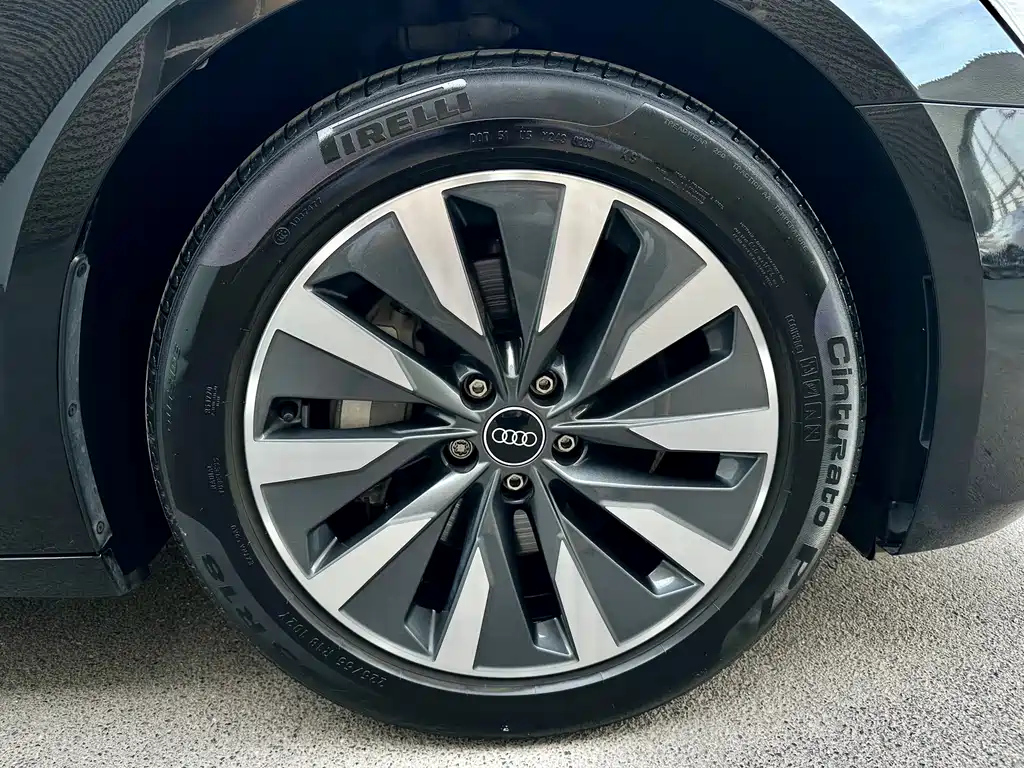 AUDI A6L 2023