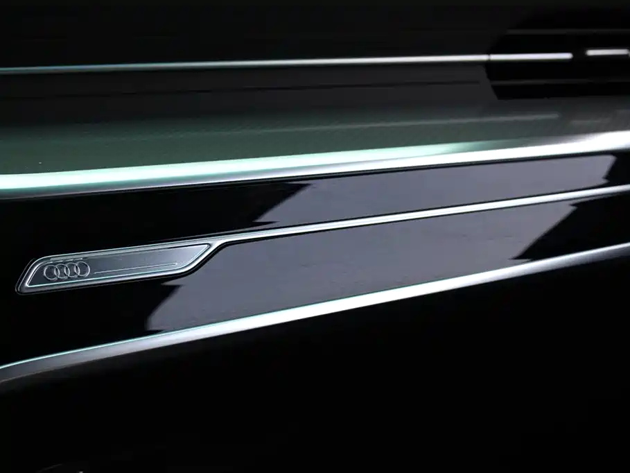 AUDI A6L 2023