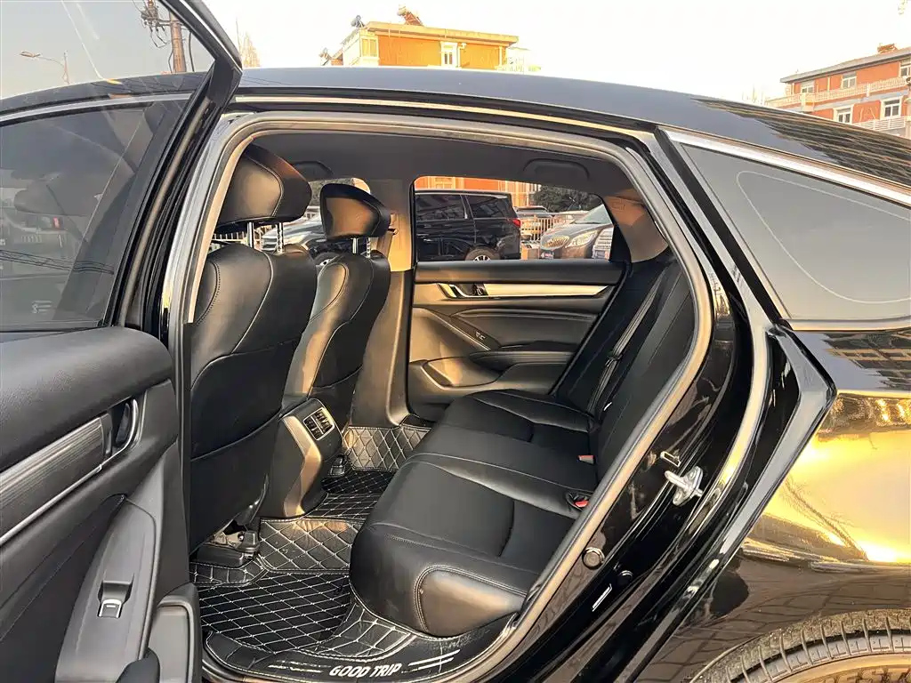 HONDA ACCORD 2019