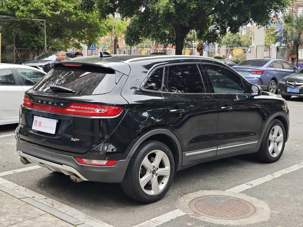 LINCOLN MKC 2017