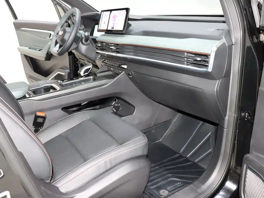 GEELY AUTO HAOYUE L 2022
