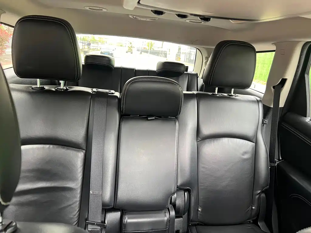 DODGE JCUV 2017