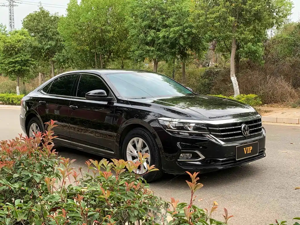 VOLKSWAGEN PASSAT 2021