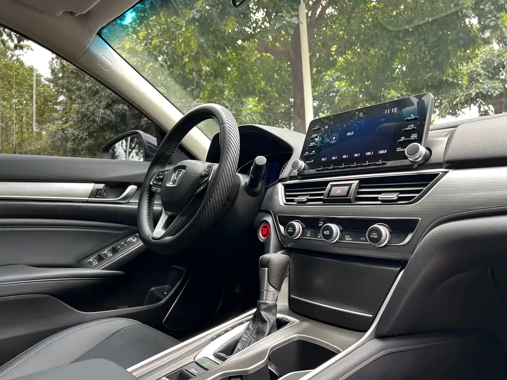 HONDA ACCORD 2021