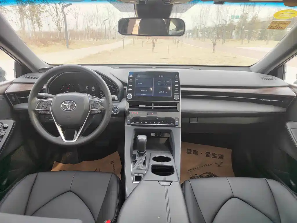 TOYOTA AVALON 2021