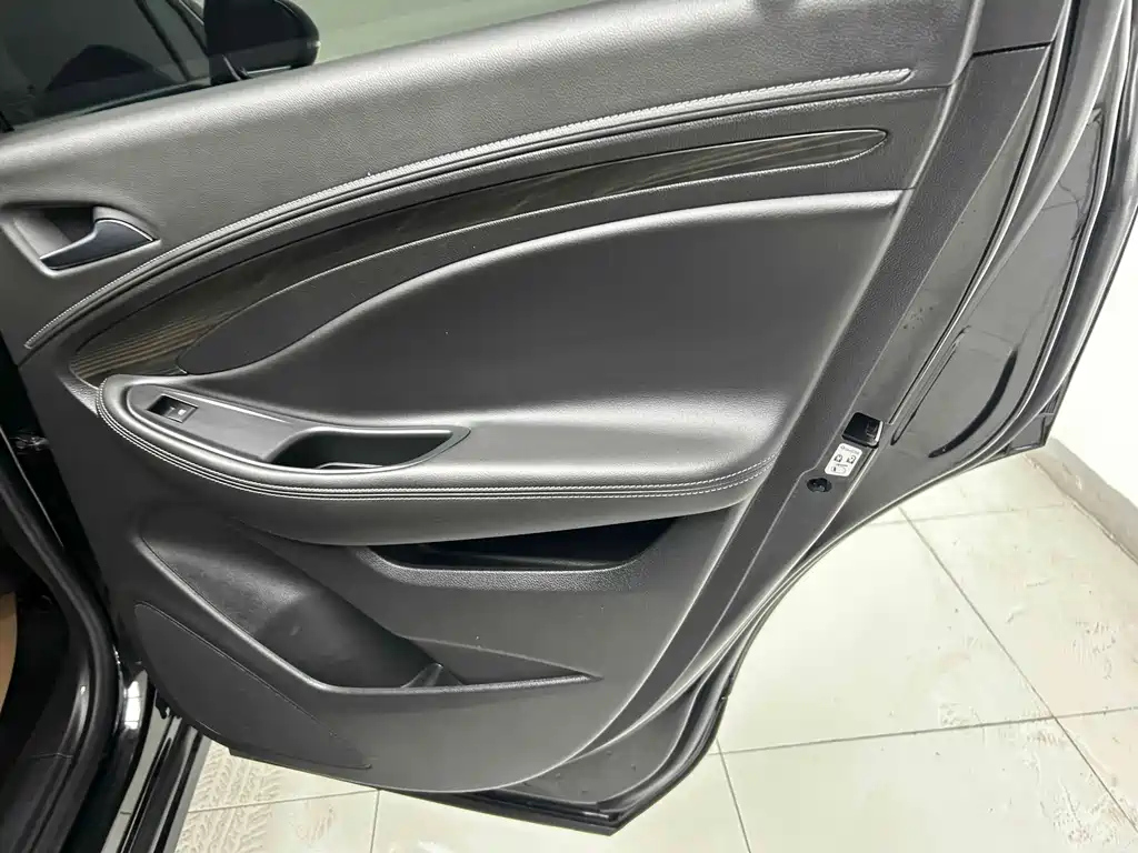BUICK ENVISION 2020