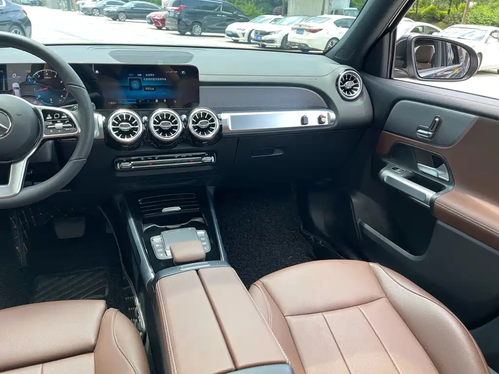 MERCEDES BENZ GLB 2022
