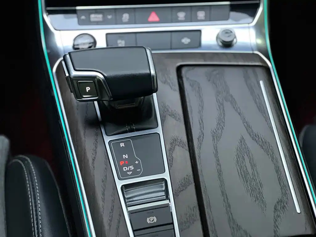 AUDI A6L 2022