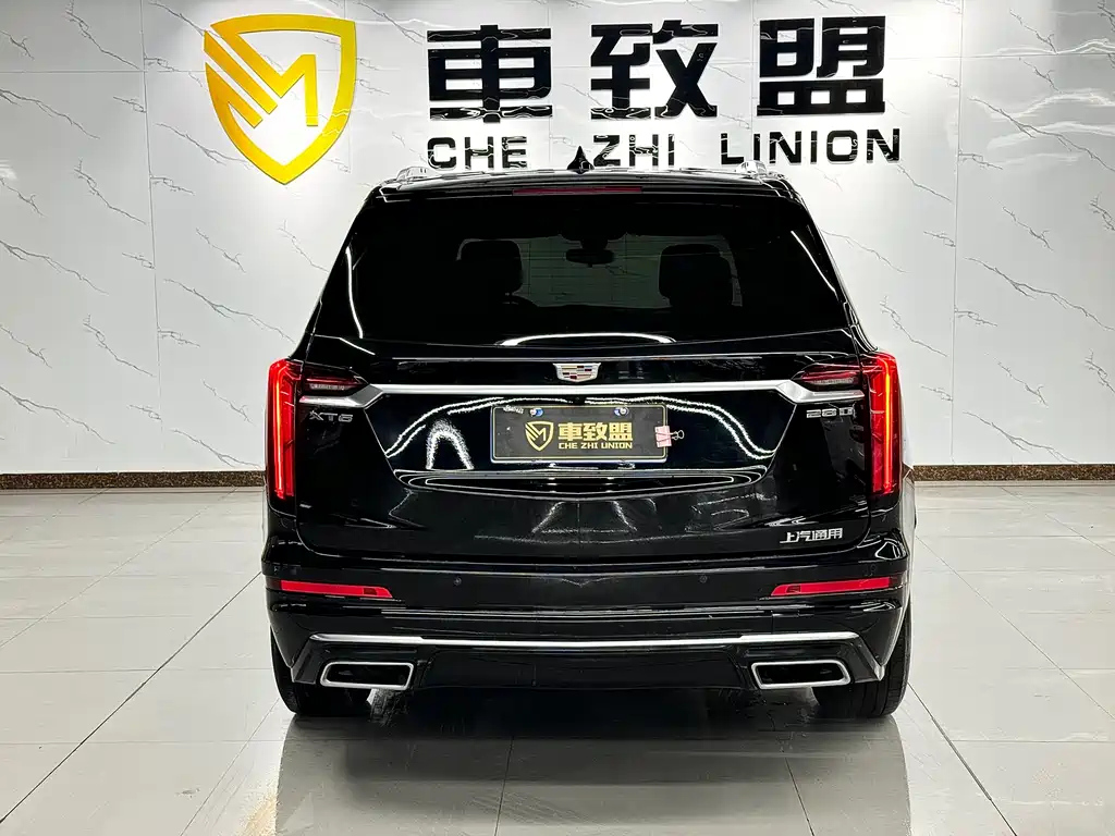 CADILLAC XT6 2021