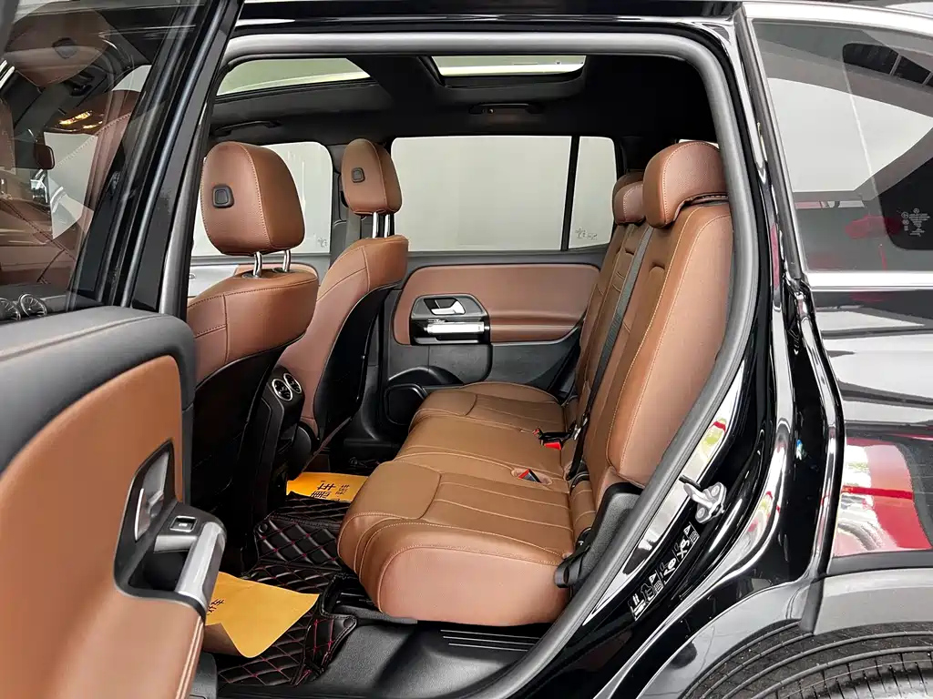 MERCEDES BENZ GLB 2022