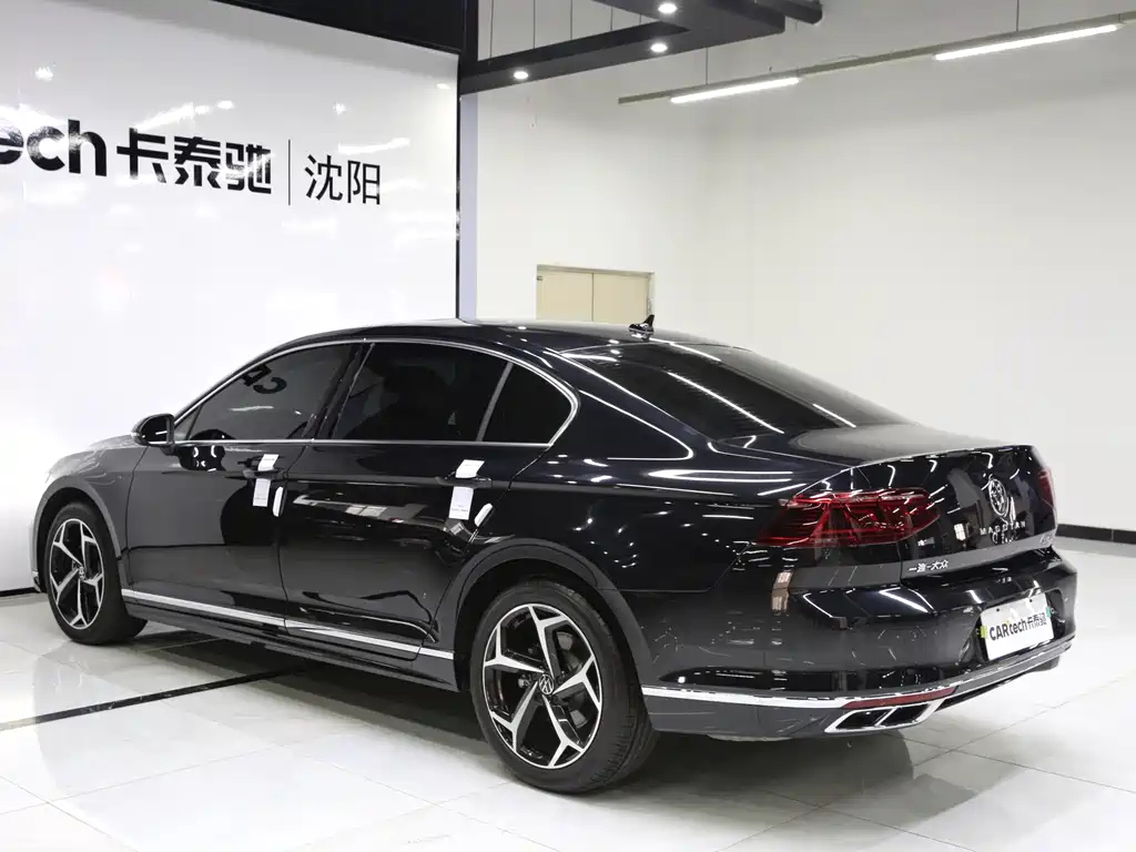 VOLKSWAGEN MAGOTAN 2024