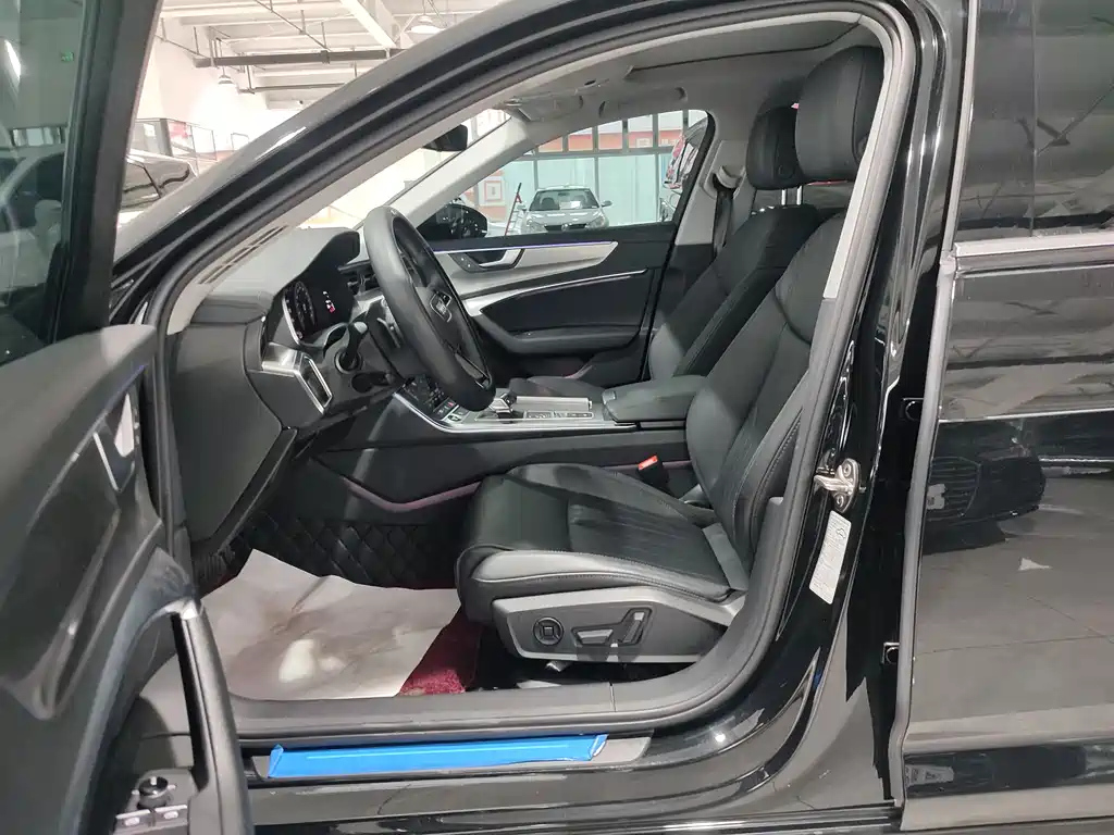 AUDI A6L 2022