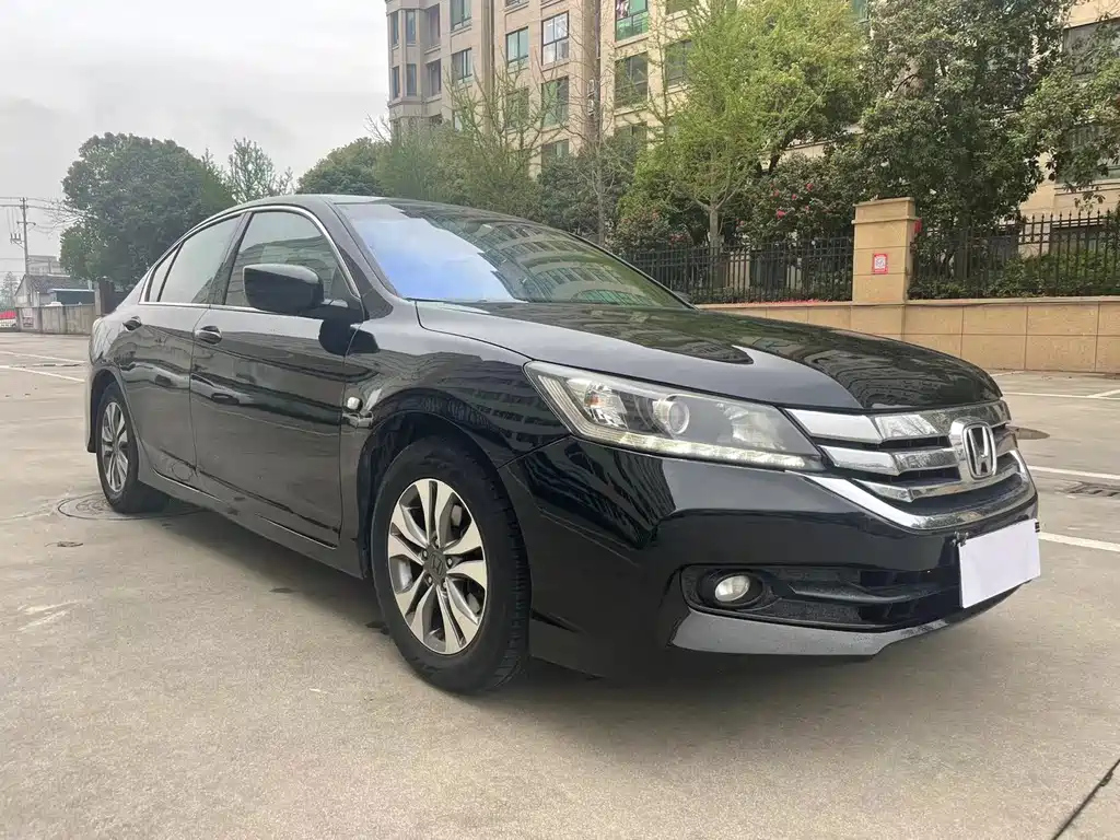 HONDA ACCORD 2015