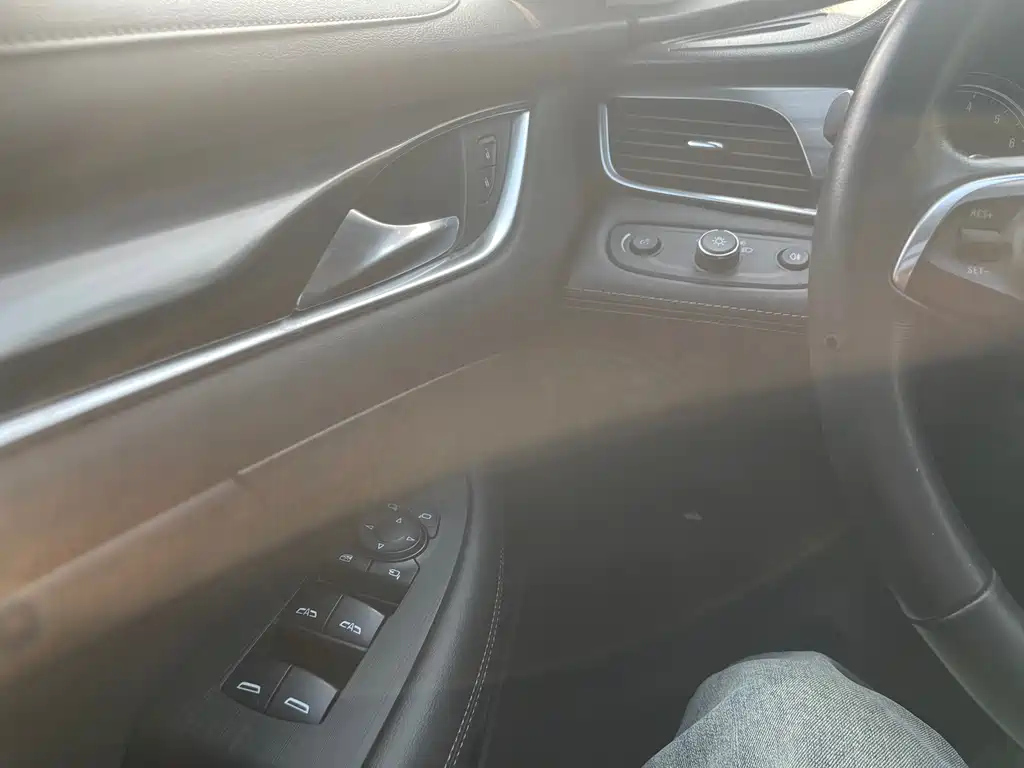 BUICK LACROSSE 2020