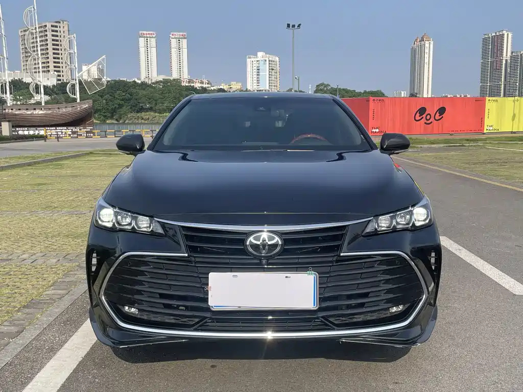 TOYOTA AVALON 2022