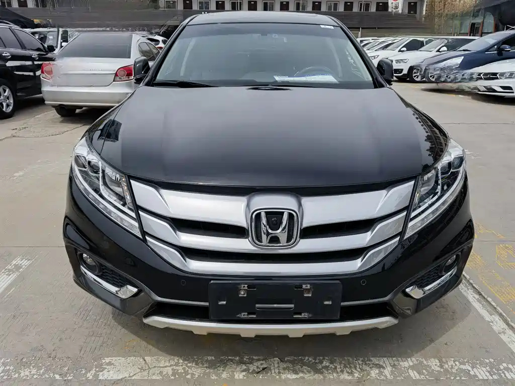 HONDA CROSSTOUR 2016