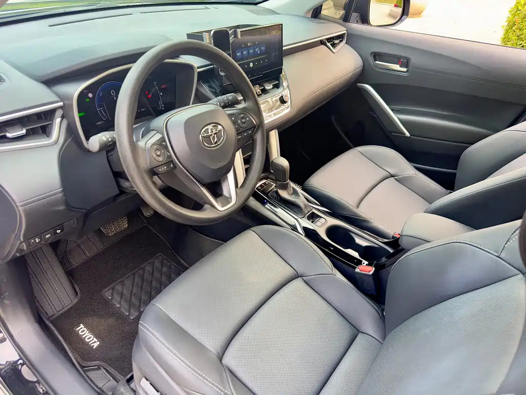 TOYOTA FRONTLANDER 2023