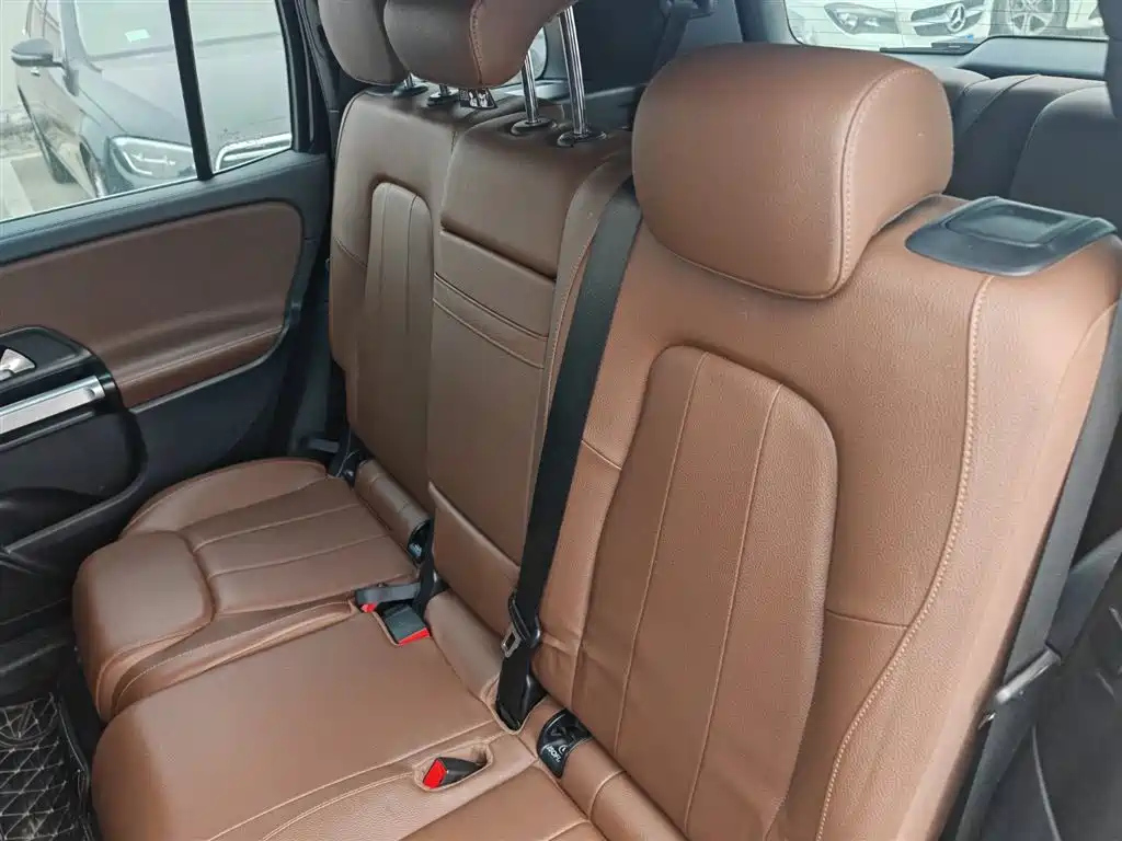 MERCEDES BENZ GLB 2021