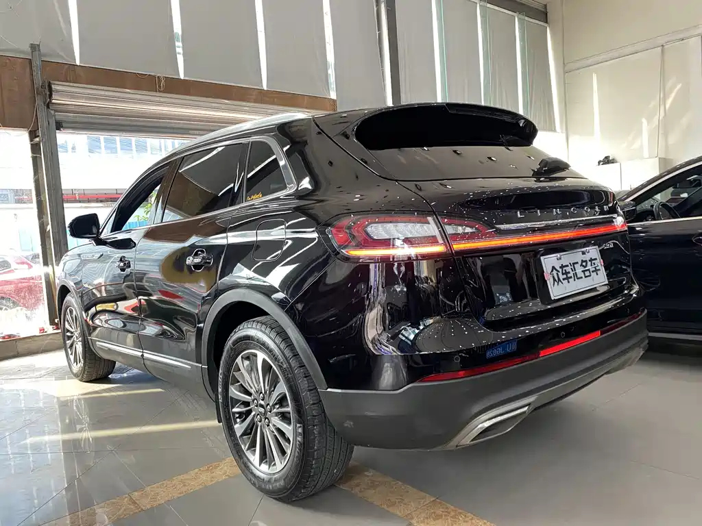 LINCOLN NAVIGATOR IMPORT 2019
