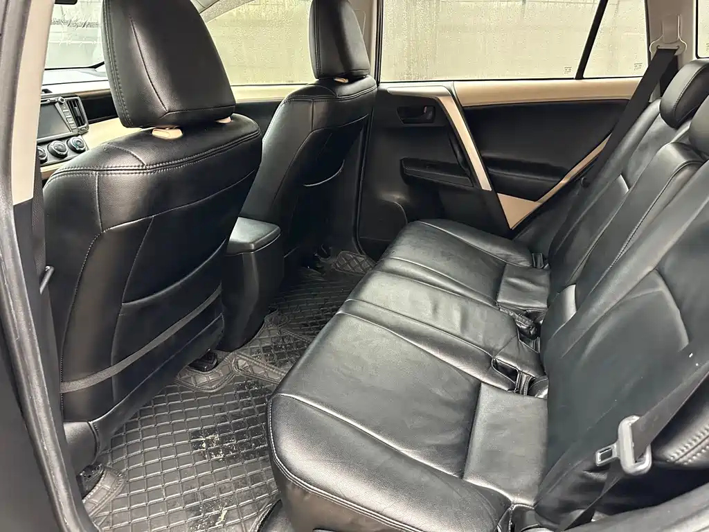 TOYOTA RAV4 RONGFANG 2014