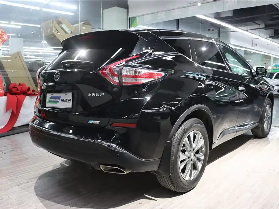 NISSAN MURANO 2022