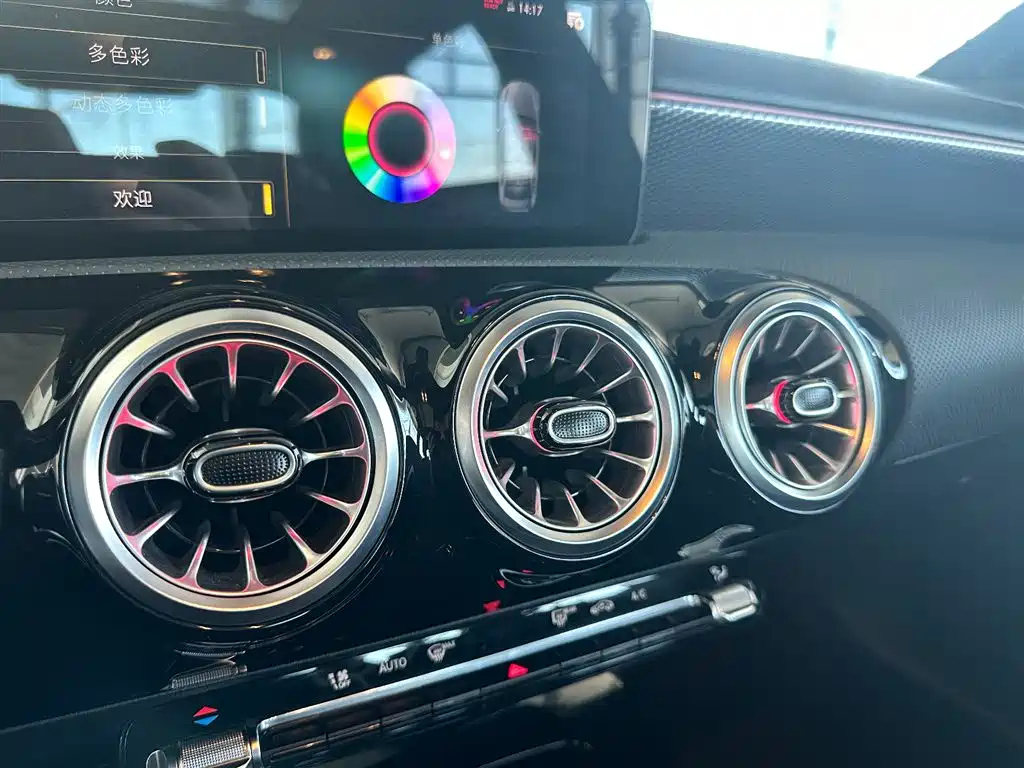 MERCEDES BENZ A-CLASS 2022