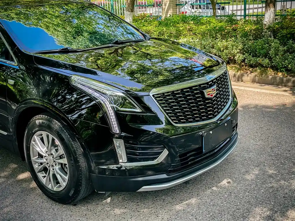 CADILLAC XT5 2021