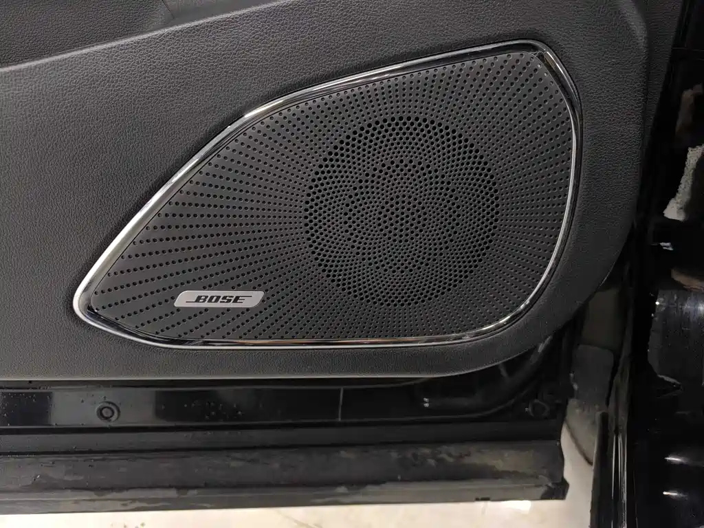 HONGQI HS5 2023