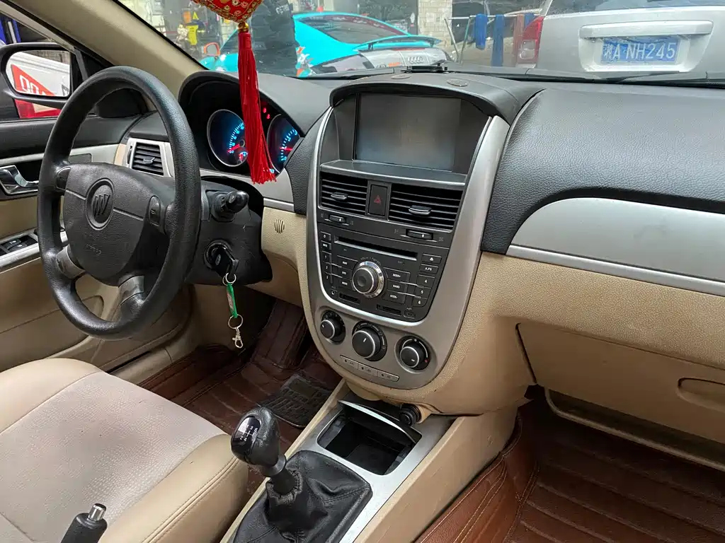 BUICK EXCELLE 2012