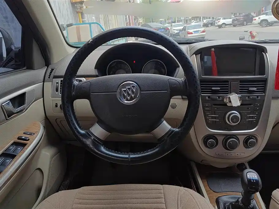 BUICK EXCELLE 2016