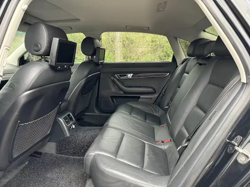 AUDI A6L 2011