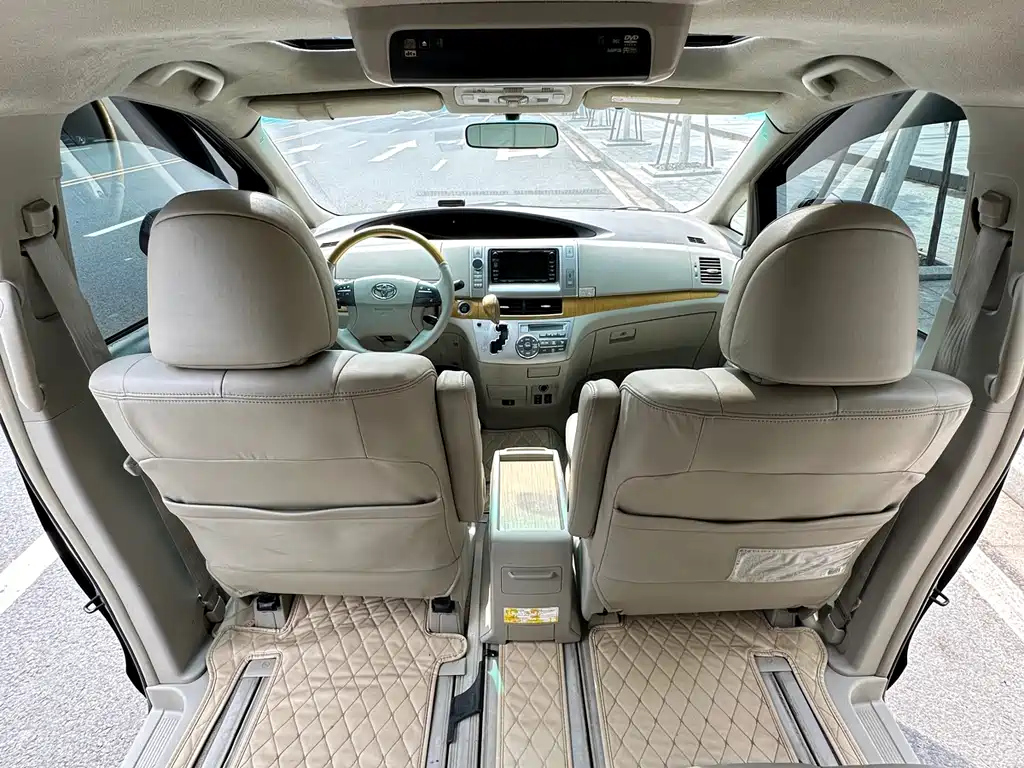 TOYOTA PREVIA 2009
