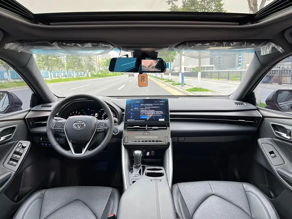 TOYOTA AVALON 2022