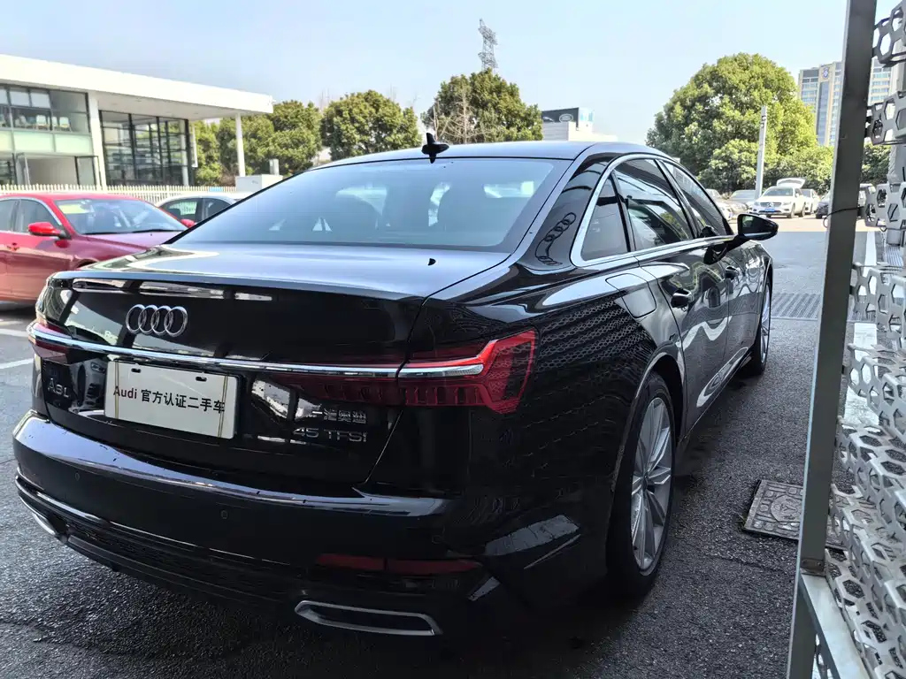 AUDI A6L 2021